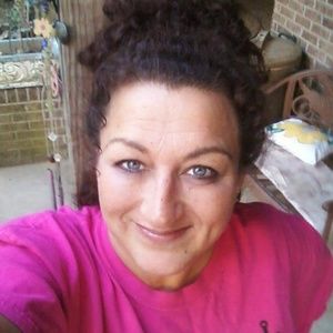 Meet your Posher, Gina